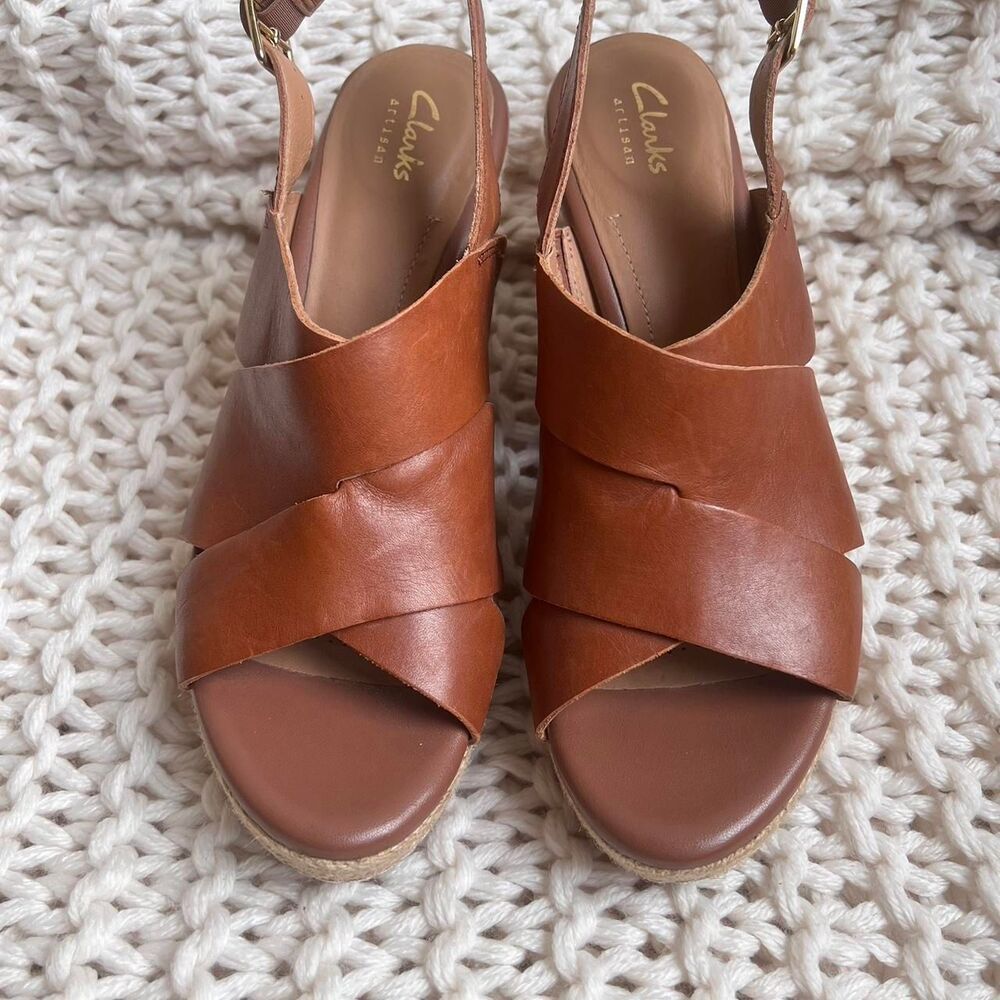 Clarks Women's Courts